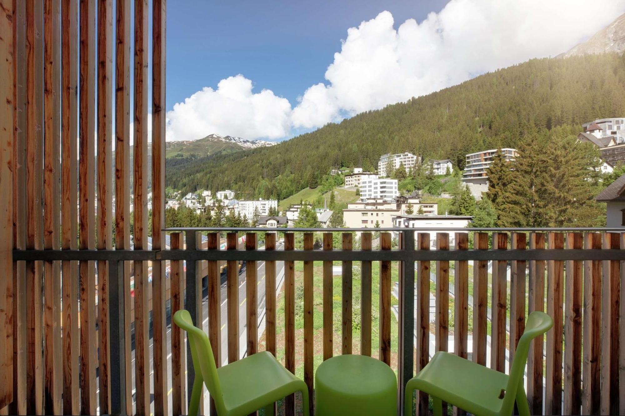 Hilton Garden Inn Davos Eksteriør billede